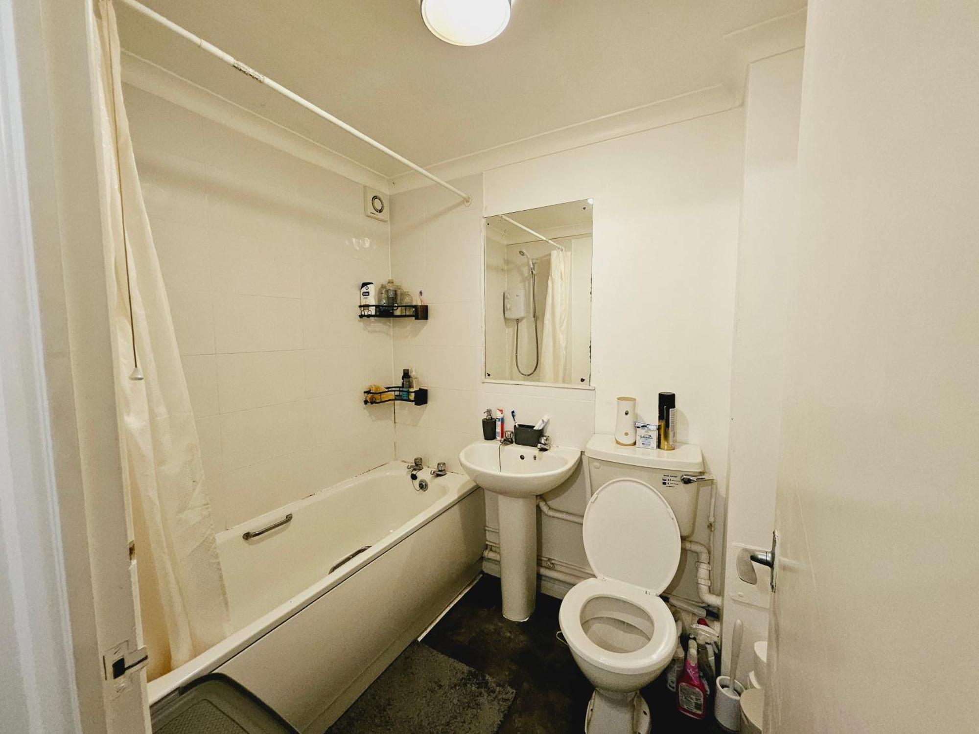 Lovely Fully Furnished One Bed Flat To Let Enfield Extérieur photo